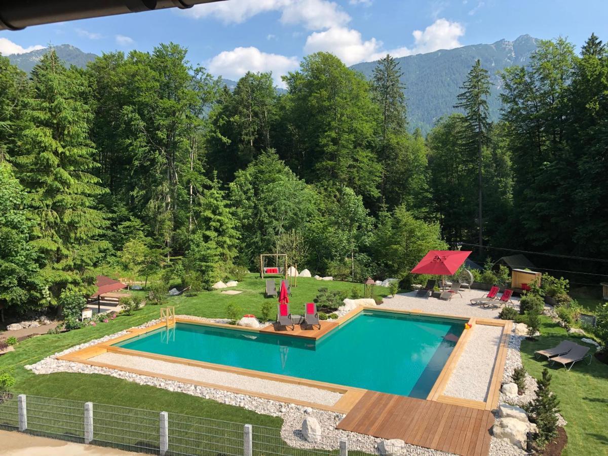 Bayern Resort Hotel - Adults Only - Mit Zugspitzblick - Eibsee-Naehe - Wellnessbereich - Naturpool Im Sommer Grainau Dış mekan fotoğraf