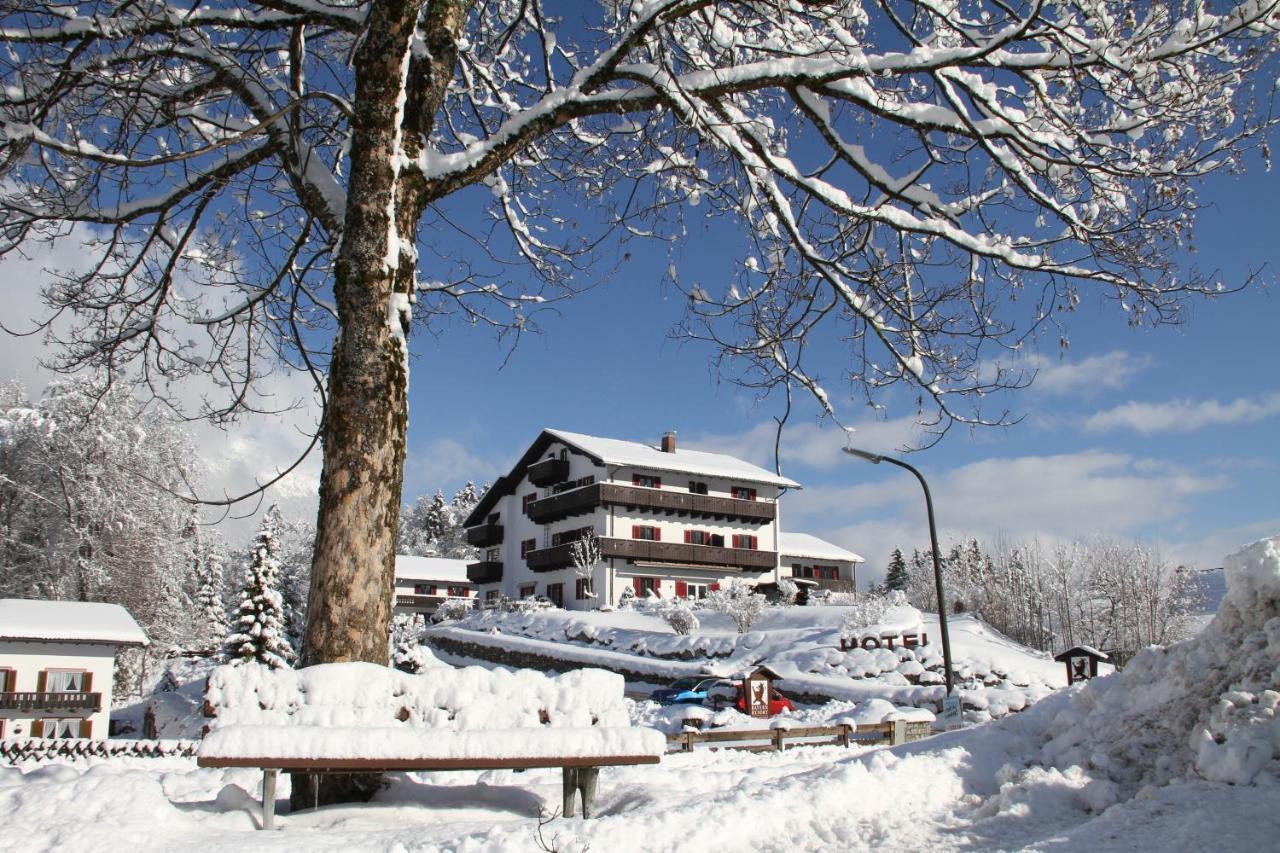 Bayern Resort Hotel - Adults Only - Mit Zugspitzblick - Eibsee-Naehe - Wellnessbereich - Naturpool Im Sommer Grainau Dış mekan fotoğraf