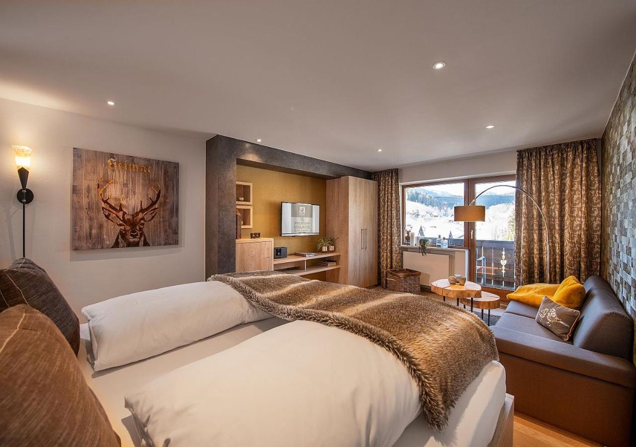 Bayern Resort Hotel - Adults Only - Mit Zugspitzblick - Eibsee-Naehe - Wellnessbereich - Naturpool Im Sommer Grainau Dış mekan fotoğraf
